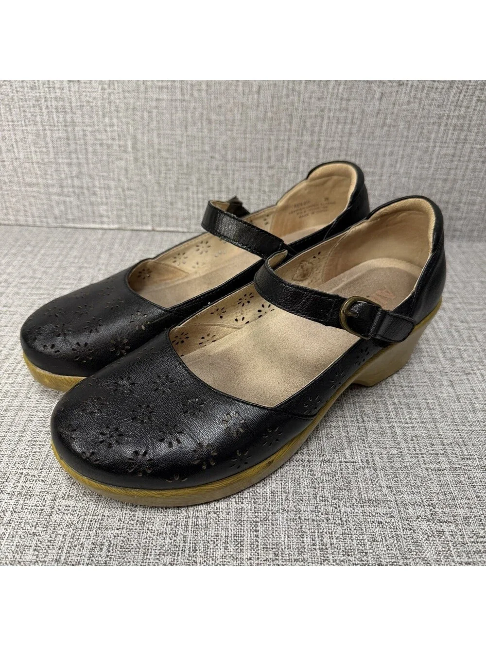 Alegria  Shoes Women’s Size EU 39 / US 9 Black Leather Mary Janes Rene Clogs